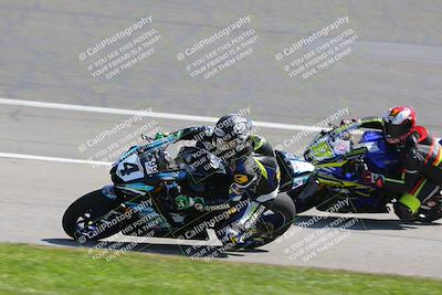 media/Mar-19-2022-Fastrack Riders (Sat) [[4e7522d738]]/Level 5 Race/Turn 3 and 4/